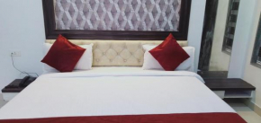 Hotel White House